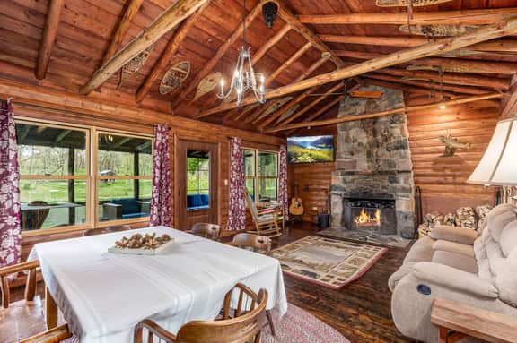 Family Cabin at Big Rock Creek (Cozy Cabin on 980 Acre estate) - Image 5